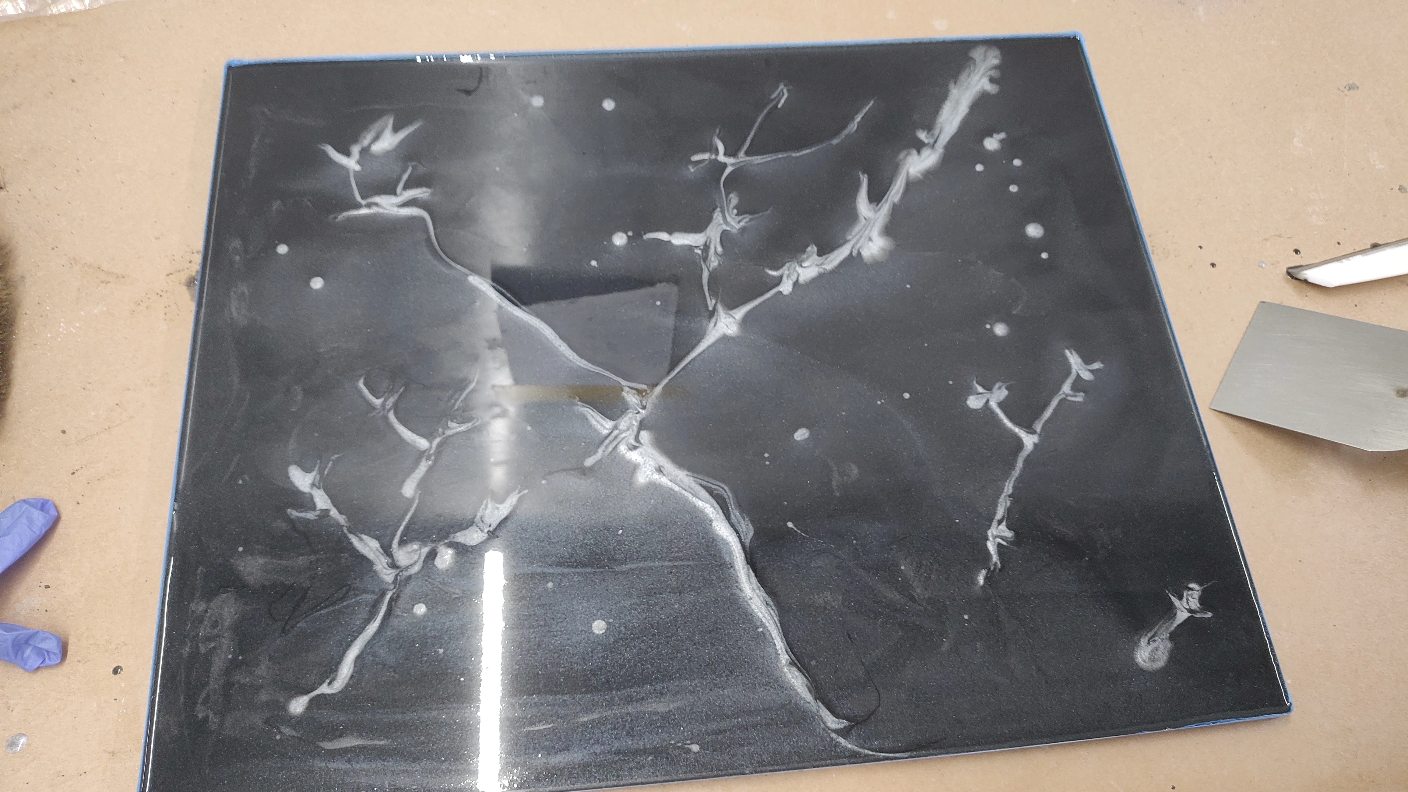 Epoxidharz Design - Schlichte Farben