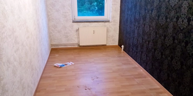 Heller Laminatboden im Schlafzimmer 2